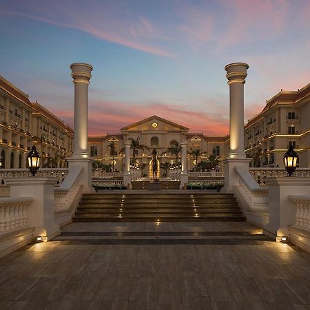 The St Regis New Capital Cairo Hotel Buitenkant foto The Manila Hotel