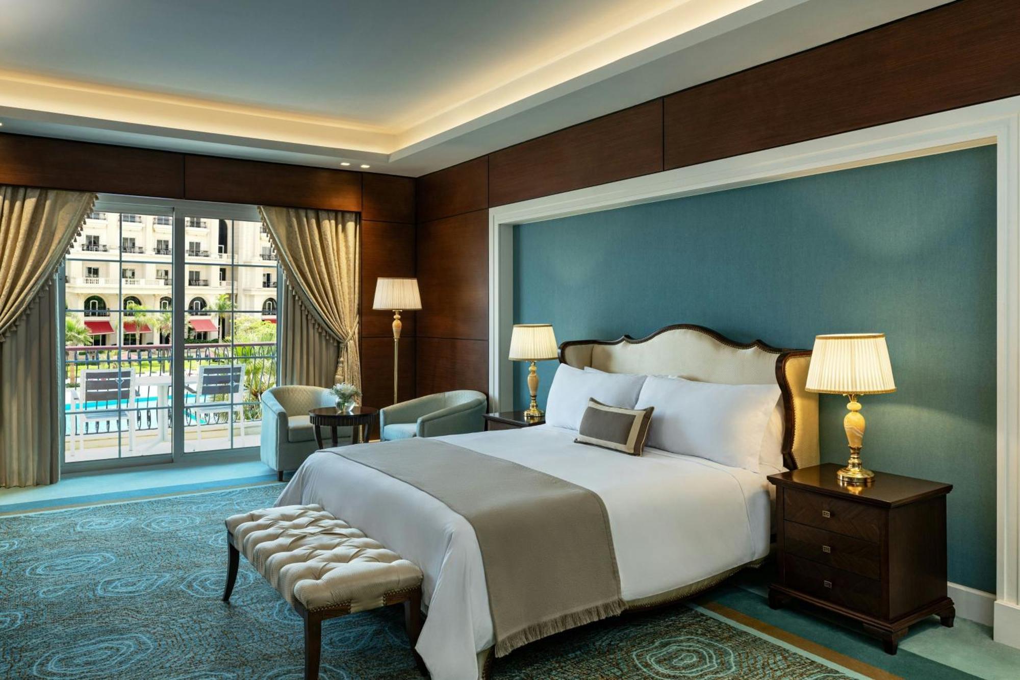 The St Regis New Capital Cairo Hotel Buitenkant foto A bedroom at the Taj Bengal